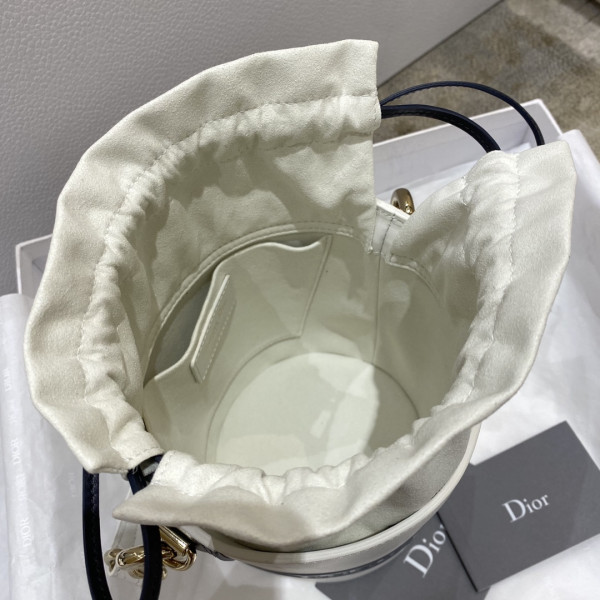 D*or micro vibe bucket bag