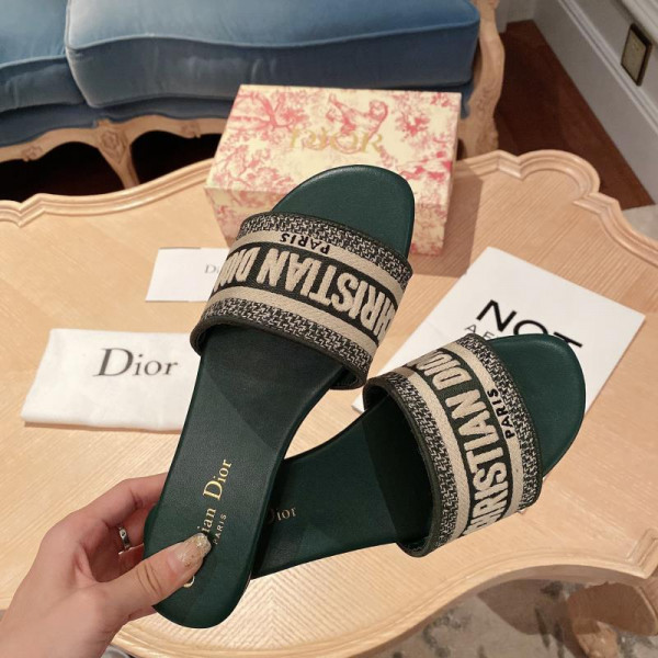 D*or dway slide