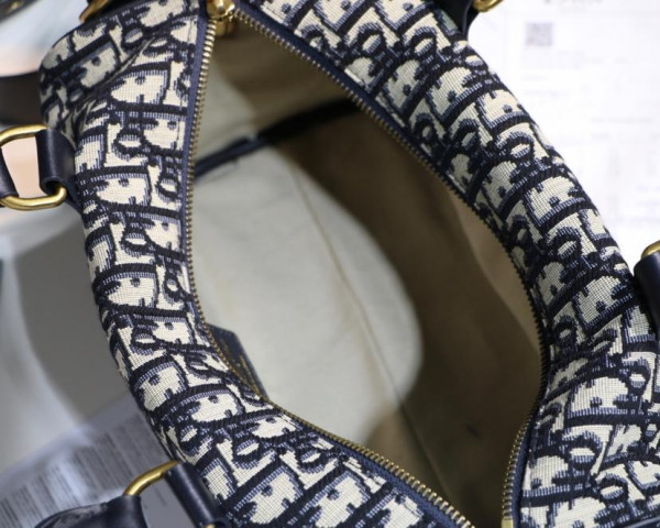 D*or oblique bag