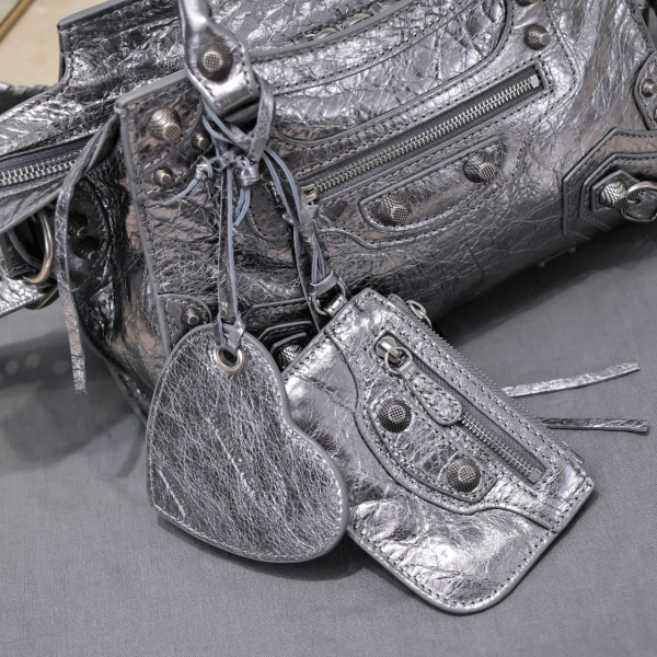 Ba*len*cia*ga neo cagole xs handbag