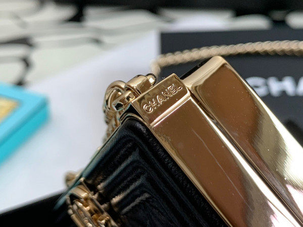CL BOY MINAUDIERE
