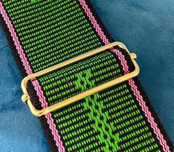 F**di strap you