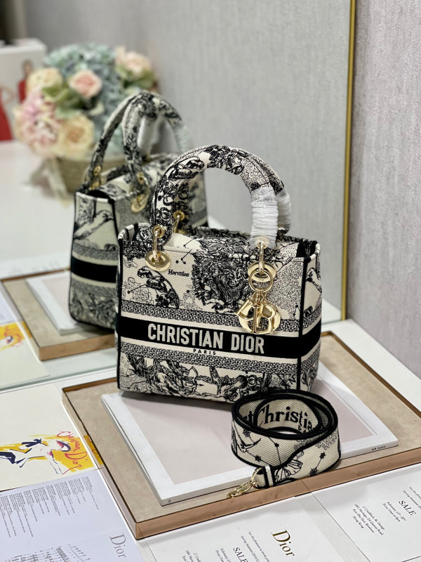 D*or medium lady d-lite bag