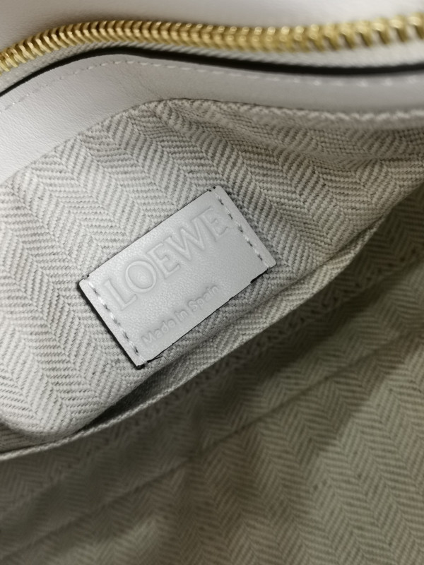 LOEWE PUZZLE HOBO BAG