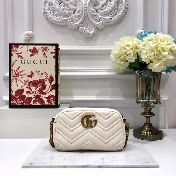 G*u*i gg marmont small matelassé shoulder bag