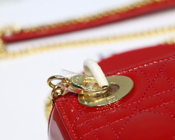 lady D*or mini with cow patent leather