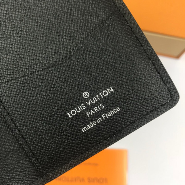 l**is V*t*n pocket organizer