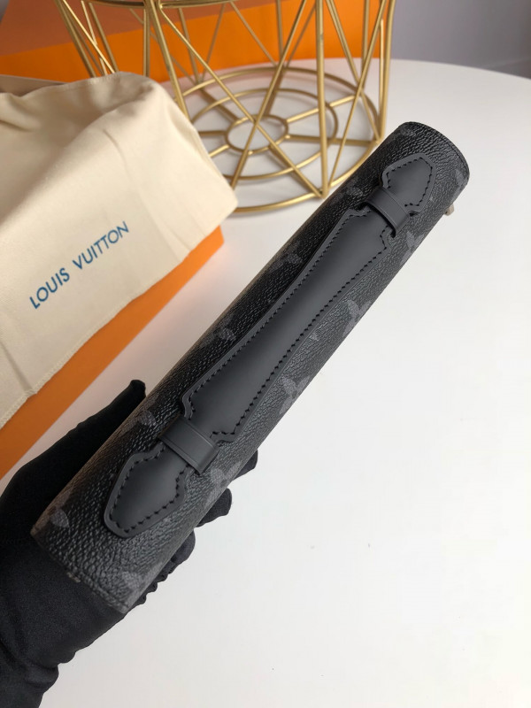 l**is V*t*n zippy xl wallet