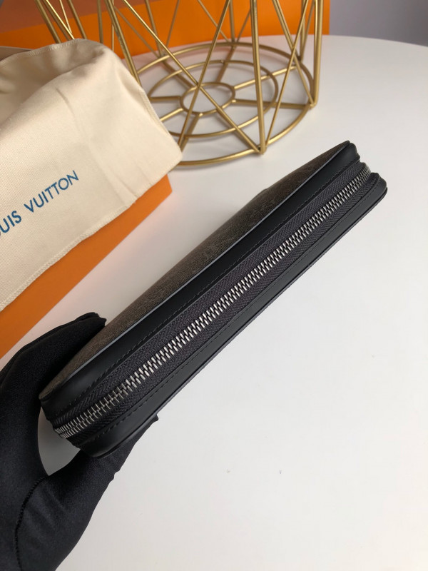 l**is V*t*n zippy xl wallet