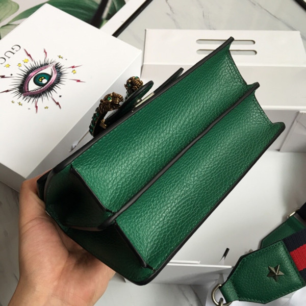 G*u*i bamboo bag