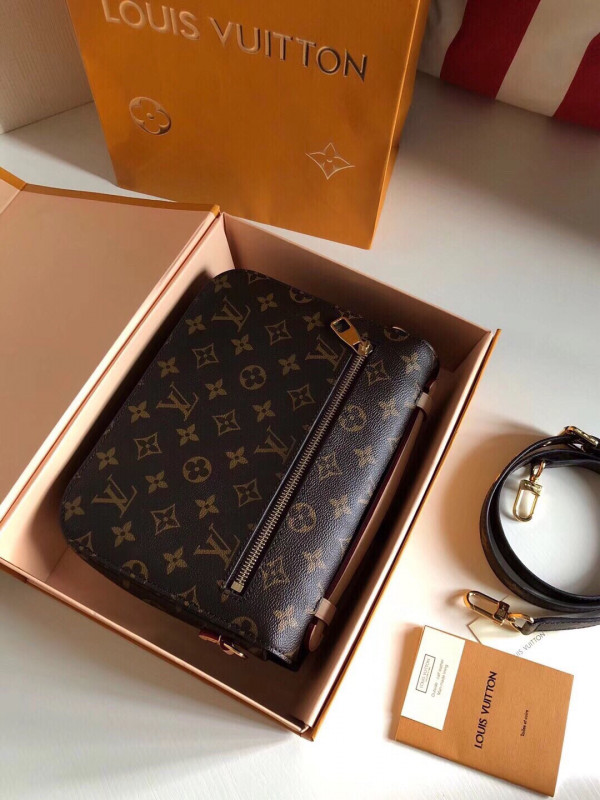 l**is V*t*n m40780 monogram pochette metis messenger