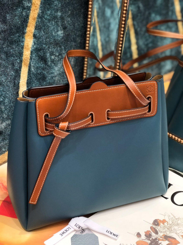 LOEWE LAZO SHOPPER