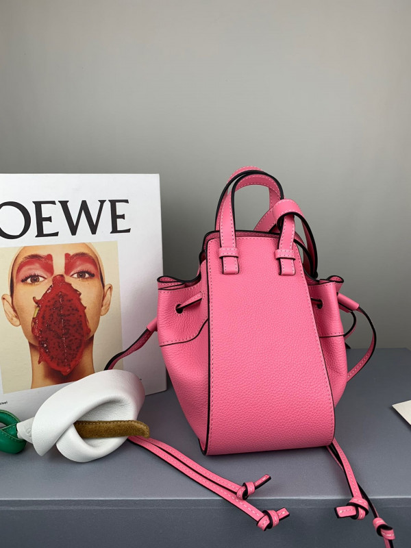 LOEWE HAMMOCK