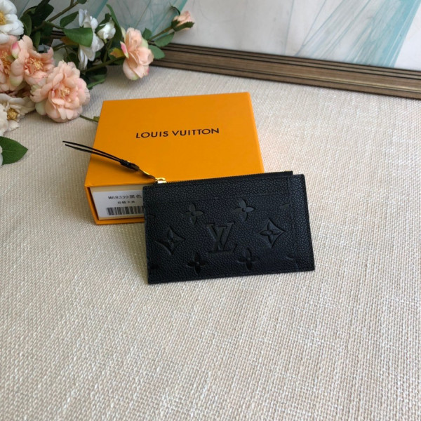 l**is V*t*n zipped card holder
