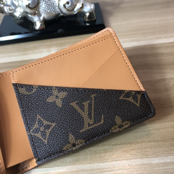 l**is V*t*n multiple wallet