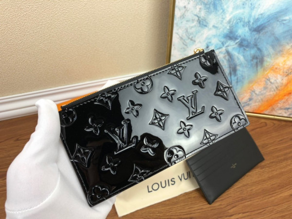 l**is V*t*n pochette fÉlicie