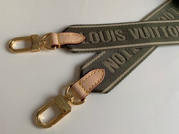 l**is V*t*n strap