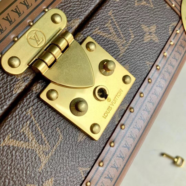 l**is V*t*n jewelry box