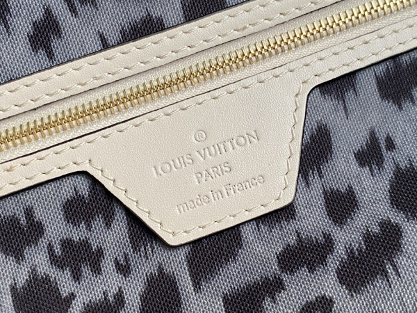 l**is V*t*n neverfull mm