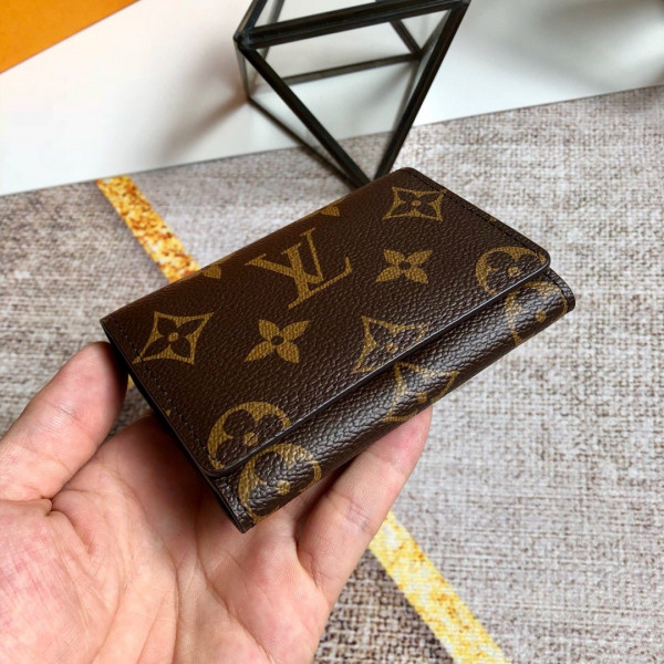 l**is V*t*n envelope business card holder