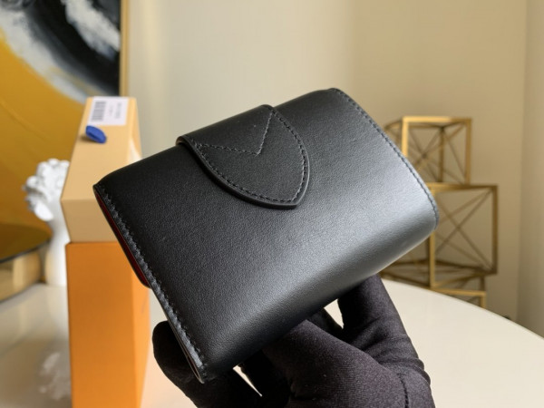 l**is V*t*n pont 9 compact wallet