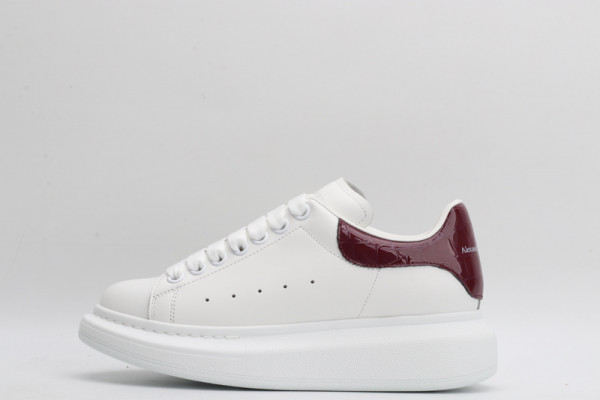 ALEXANDER MCQUEEN Oversized Sneaker
