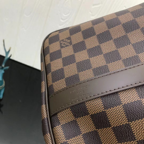 l**is V*t*n keepall bandouliÈre 55