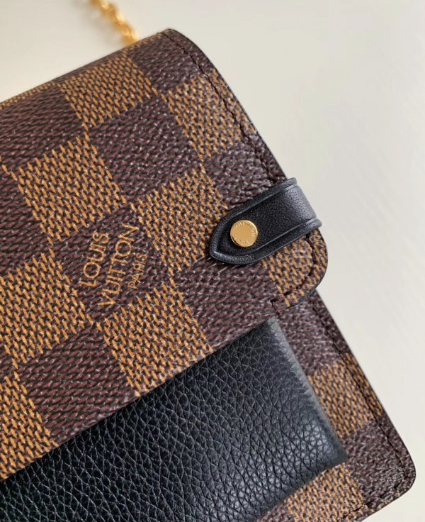 l**is V*t*n vavin chain wallet
