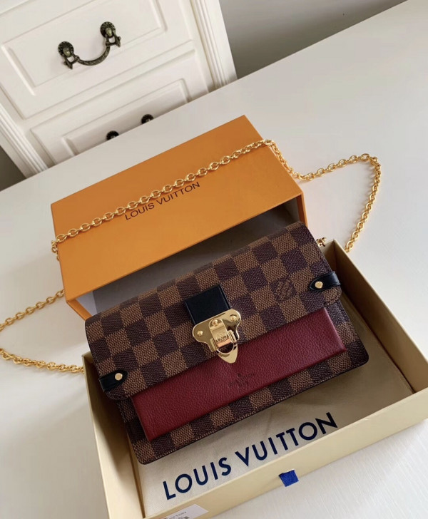 l**is V*t*n vavin chain wallet