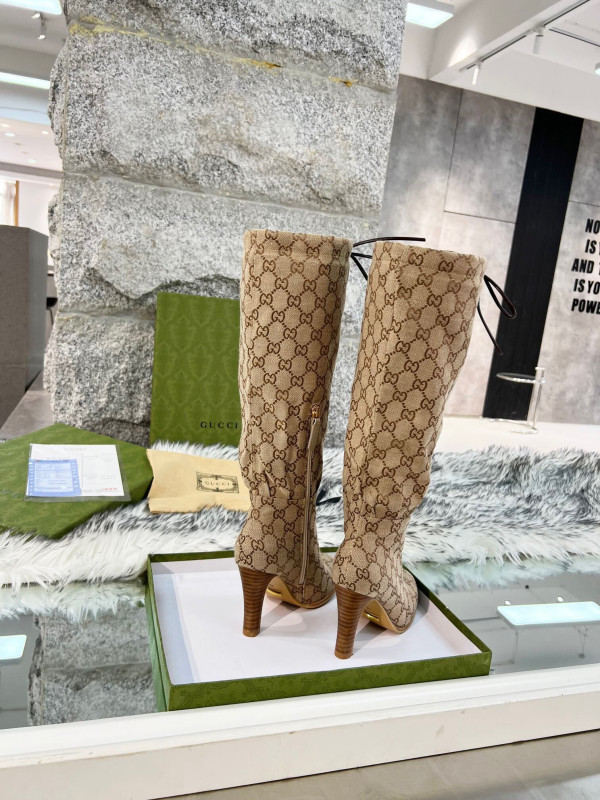 G*u*i gg high boots