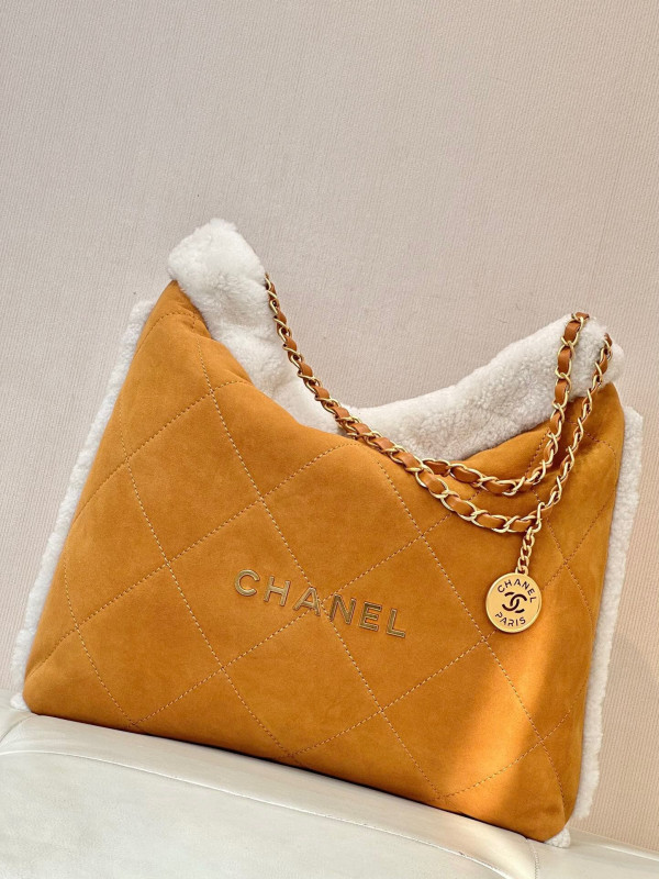 CL 22 HANDBAG