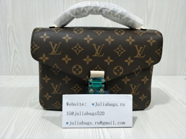l**is V*t*n pochette metis