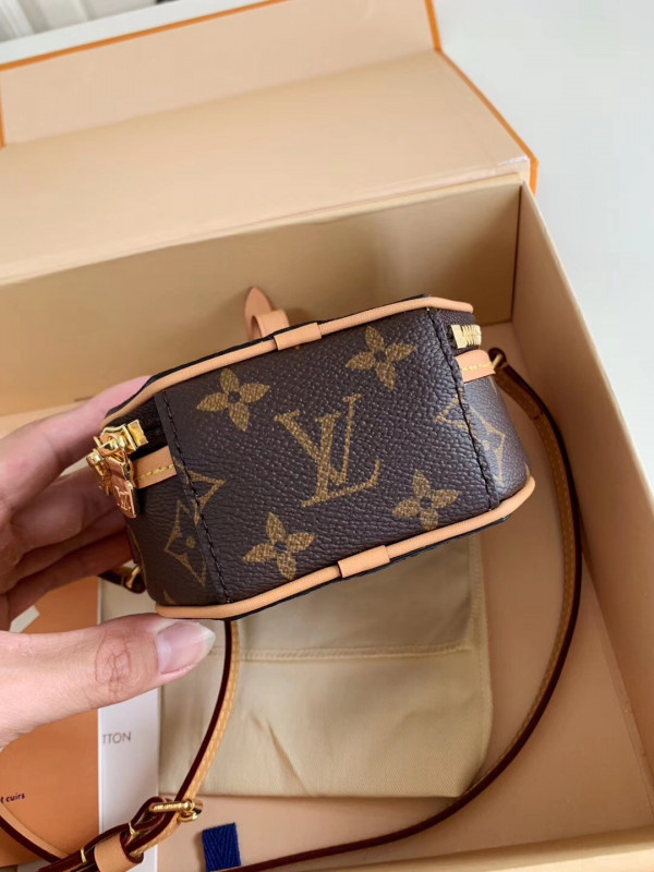 l**is V*t*n mini boite chapeau