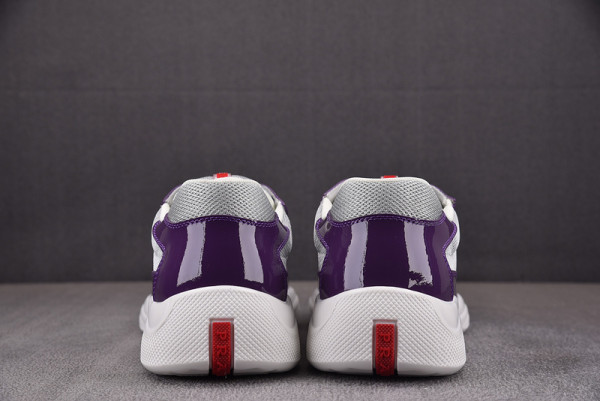 Pra*a sneaker