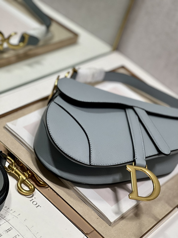 D*or saddle bag with strap