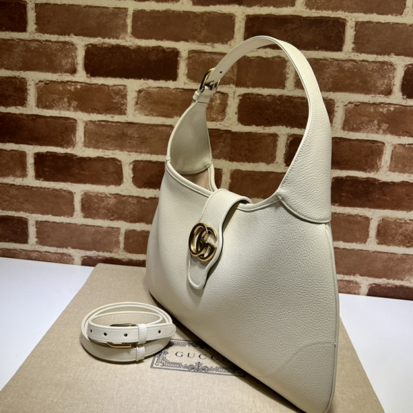 G*u*i aphrodite medium shoulder bag