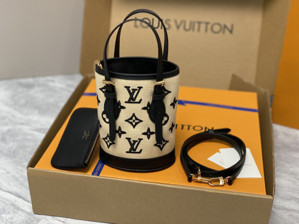 l**is V*t*n nano bucket
