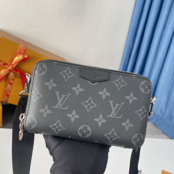 l**is V*t*n alpha wearable wallet