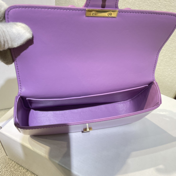 Ce**e chain shoulder bag triomphe