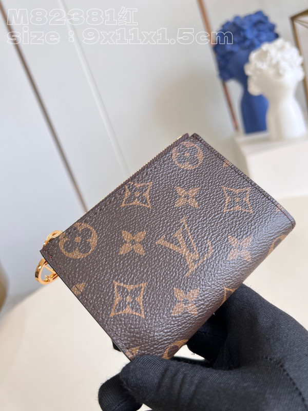 l**is V*t*n lisa wallet