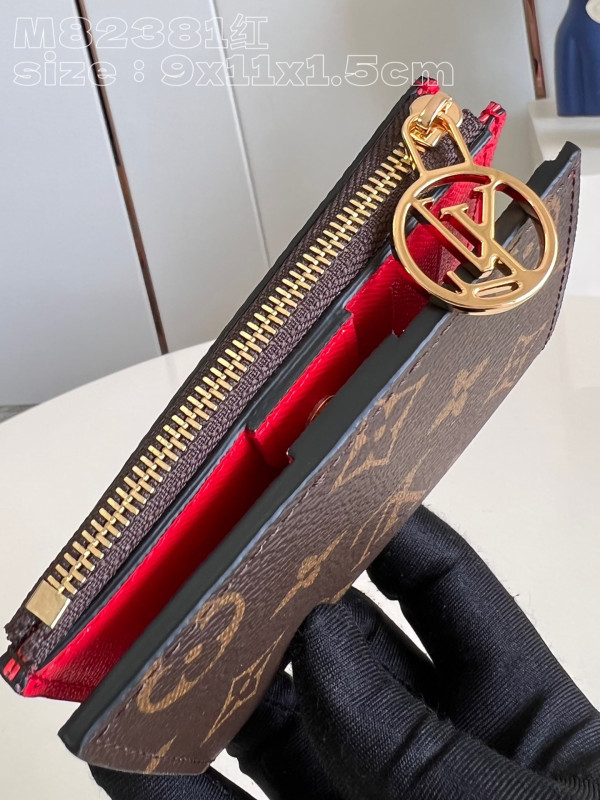 l**is V*t*n lisa wallet