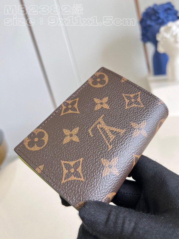 l**is V*t*n lisa wallet