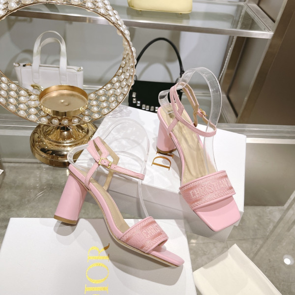 D*or dway heeled sandals