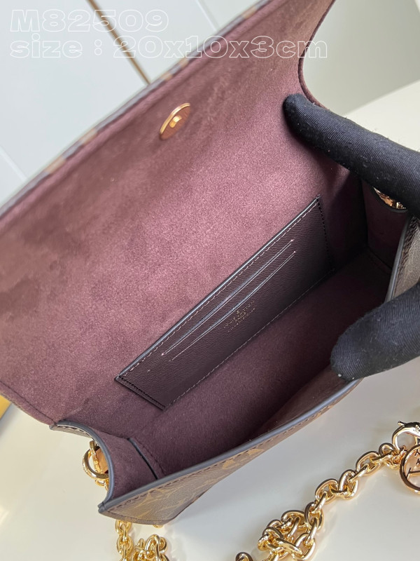 l**is V*t*n wallet on chain lily