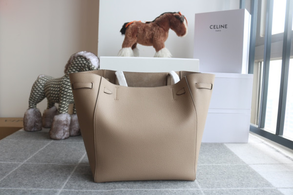 Ce**e small cabas phantom in soft grained calfskin
