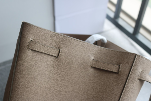 Ce**e small cabas phantom in soft grained calfskin