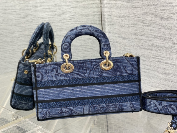 D*or lady d-joy bag