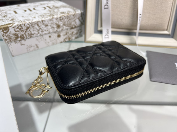 D*or card holder