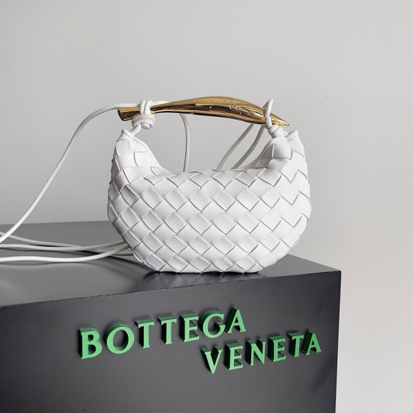 Bo*te*ga ve*ne*ta mini sardine top handle bag