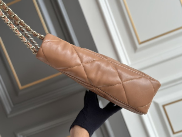 CL TOTE BAG